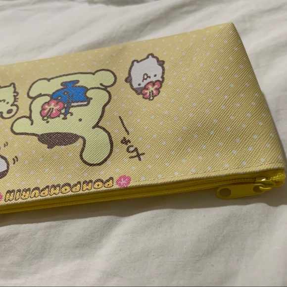 Pompompurin Yellow Pencil Bag with White Polka Dots - Picture 8 of 14